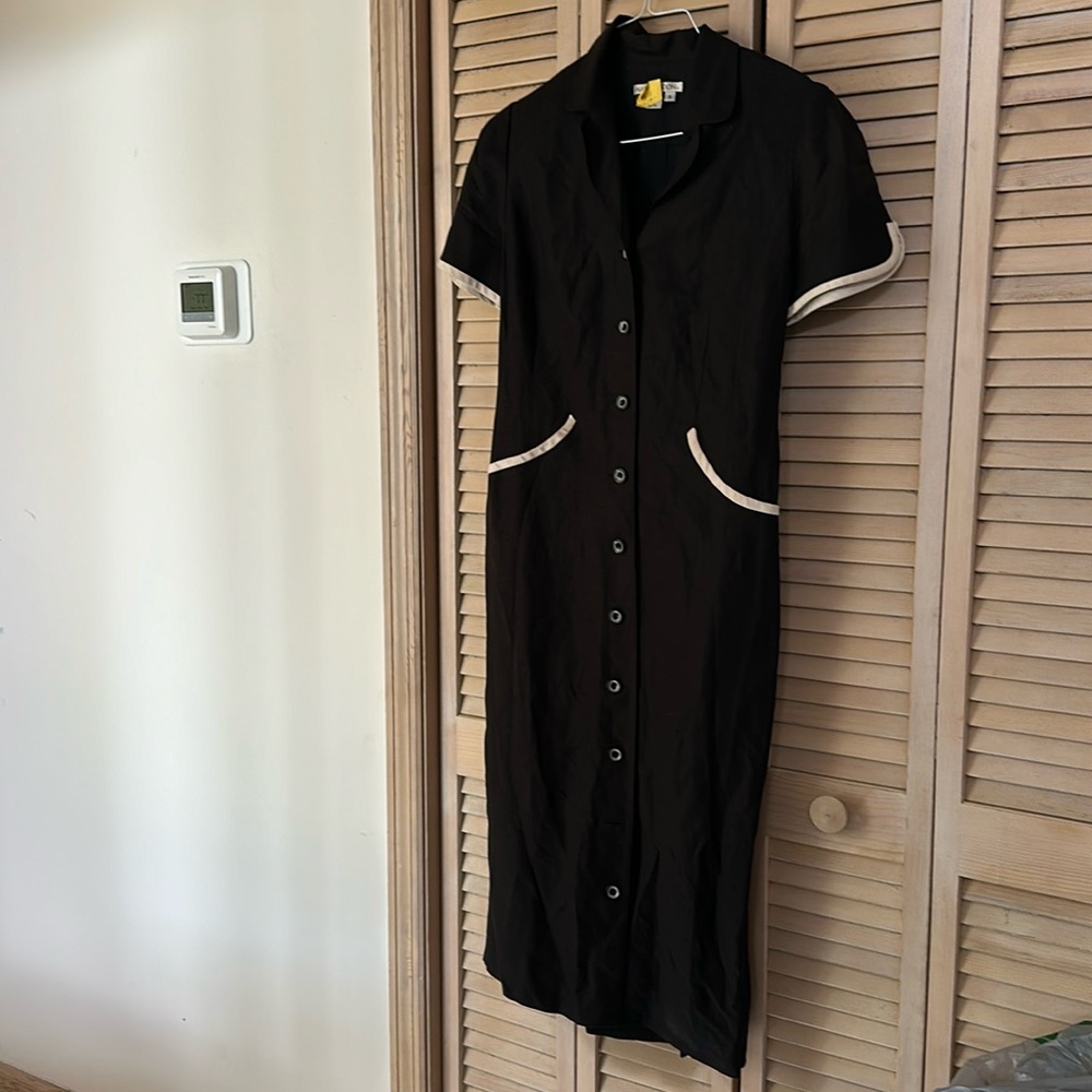 Maggie London black and white short sleeve dress size 8